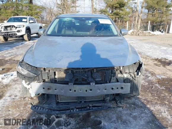 2019 Mazda 3 w/Select with VIN 3MZBPAAL4KM109139, listed as a IAAI auction lot 41421281 with 105,954 mi miles. Bid and sale history available at carsss.com. Image 12.