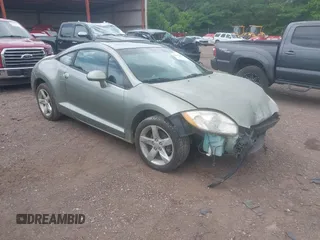 2008 Mitsubishi Eclipse GS z VIN 4A3AK24F58E036075, wystawiony jako IAAI lot #42302989 z przebiegiem 181 601 mil mil oraz . Historia ofert i sprzedaży dostępna na DreamBid. Obrazek 1.