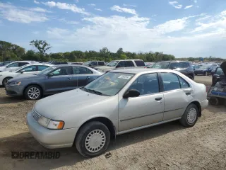 1997 Nissan Sentra XE with VIN 1N4AB41D4VC787232, listed as a Copart auction lot 72568954 with 109,652 mi miles and Salvage title. Bid and sale history available at DreamBid. Image 1.