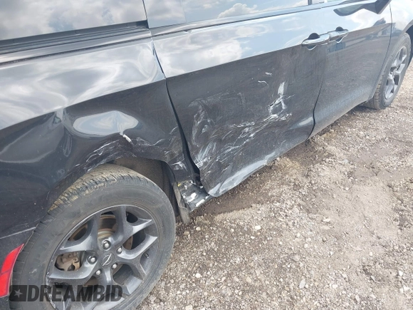 2018 Chrysler Pacifica Touring L Plus с VIN 2C4RC1EG1JR332594, выставлен на аукционе IAAI как лот 42170162 с пробегом 74 993 миль миль и . История ставок и продаж доступна на DreamBid. Изображение 6.