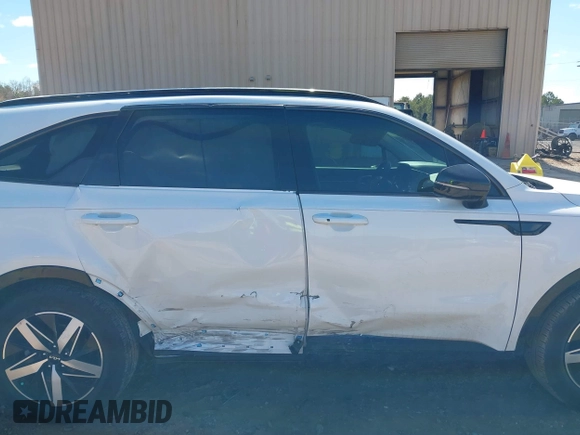 2023 Kia Sorento S with VIN 5XYRL4LC7PG238881, listed as a IAAI auction lot 41742716 with 7,094 mi miles and . Bid and sale history available at DreamBid. Image 13.
