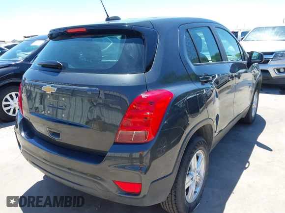 2020 Chevrolet Trax LS с VIN 3GNCJKSBXLL222340, выставлен на аукционе IAAI как лот 42072480 с пробегом 42 272 миль миль и . История ставок и продаж доступна на DreamBid. Изображение 4.