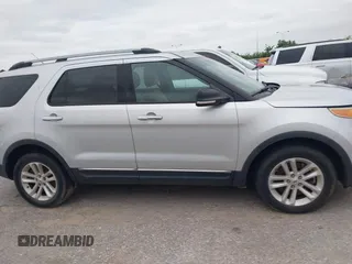 2014 Ford Explorer XLT with VIN 1FM5K7D83EGB59629, listed as a IAAI auction lot 42068858 with 171,562 mi miles and . Bid and sale history available at carsss.com. Image 13.
