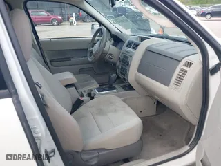 2010 Ford Escape XLT with VIN 1FMCU0DG3AKC46213, listed as a IAAI auction lot 41948197 with 167,761 mi miles. Bid and sale history available at carsss.com. Image 5.