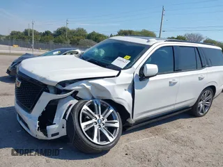 2025 Cadillac Escalade z VIN 1GYS9GRL7SR168408, wystawiony jako IAAI lot #41855623 z przebiegiem 1 744 mil mil oraz . Historia ofert i sprzedaży dostępna na DreamBid. Obrazek 6.