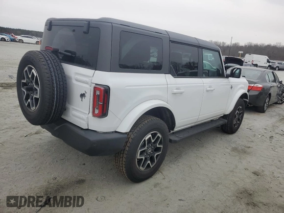 2024 Ford Bronco Outer Banks with VIN 1FMDE8BH5RLA99250, listed as a Copart auction lot 45733645 with 2,504 mi miles and Salvage Title. Bid and sale history available at DreamBid. Image 3.