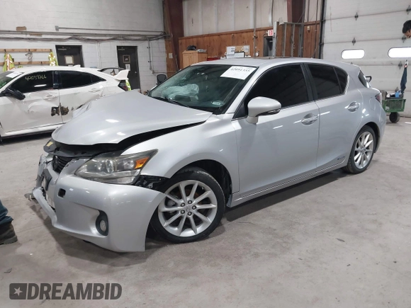2012 Lexus CT 200h z VIN JTHKD5BH0C2112169, wystawiony jako IAAI lot #42091355 z przebiegiem 260 644 mil mil oraz . Historia ofert i sprzedaży dostępna na DreamBid. Obrazek 17.