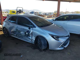 2020 Toyota Corolla Hatchback XSE with VIN JTNC4RBE7L3089336, listed as a IAAI auction lot 41320946 with 67,674 mi miles. Bid and sale history available at carsss.com. Image 13.