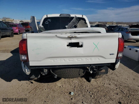 2018 Toyota Tacoma SR with VIN 3TMCZ5AN3JM148653, listed as a Copart auction lot 47083725 with 101,966 mi miles and Salvage Title. Bid and sale history available at carsss.com. Image 6.