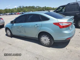 2012 Ford Focus SE with VIN 1FAHP3F29CL428201, listed as a Copart auction lot 52566905 with 209,909 mi miles and Salvage title. Bid and sale history available at DreamBid. Image 2.