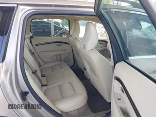 2012 Volvo XC70 T6 z VIN YV4902BZ1C1143307, wystawiony jako IAAI lot #42140146 z przebiegiem 173 106 mil mil oraz . Historia ofert i sprzedaży dostępna na DreamBid. Obrazek 8.