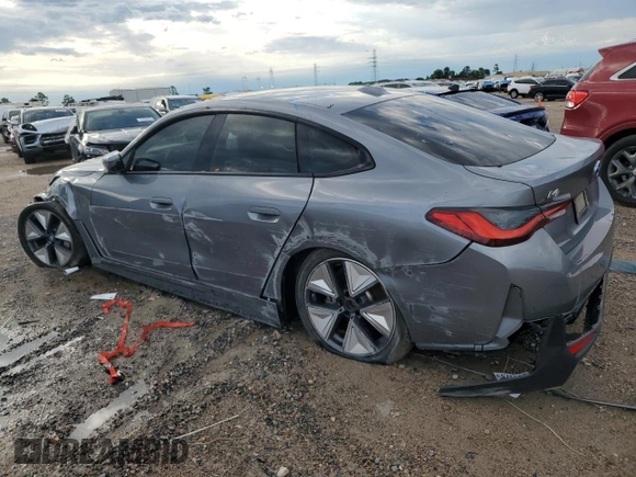 2023 BMW i4 eDrive35 z VIN WBY43AW02PFP44405, wystawiony jako Copart lot #56287965 z przebiegiem 18 085 mil mil oraz Czysty tytuł • Clean title. Historia ofert i sprzedaży dostępna na DreamBid. Obrazek 2.