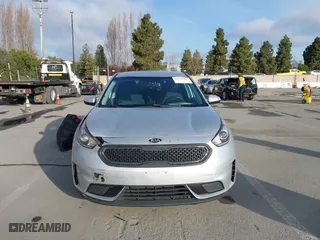 2017 Kia Niro FE with VIN KNDCB3LC9H5043250, listed as a IAAI auction lot 41848421 with 196,428 mi miles. Bid and sale history available at carsss.com. Image 12.