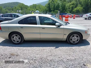 2005 Volvo S60 с VIN YV1RS592952441652, выставлен на аукционе IAAI как лот 42417094 с пробегом 174 894 миль миль и . История ставок и продаж доступна на DreamBid. Изображение 13.
