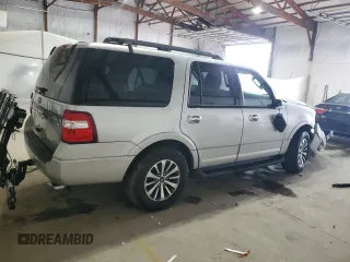 2017 Ford Expedition XLT z VIN 1FMJU1HT6HEA43801, wystawiony jako Copart lot #53719185 z przebiegiem 165 978 mil mil oraz Szkody całkowita. Historia ofert i sprzedaży dostępna na DreamBid. Obrazek 3.