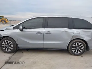 2025 Honda Odyssey EX-L with VIN 5FNRL6H60SB019825, listed as a IAAI auction lot 41295242 with 1,326 mi miles. Bid and sale history available at carsss.com. Image 14.