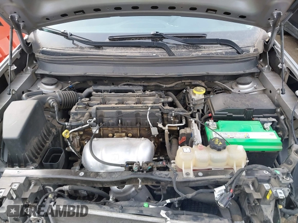 2019 Jeep Cherokee Latitude with VIN 1C4PJLCBXKD247676, listed as a IAAI auction lot 41598599 with 149,815 mi miles. Bid and sale history available at carsss.com. Image 10.