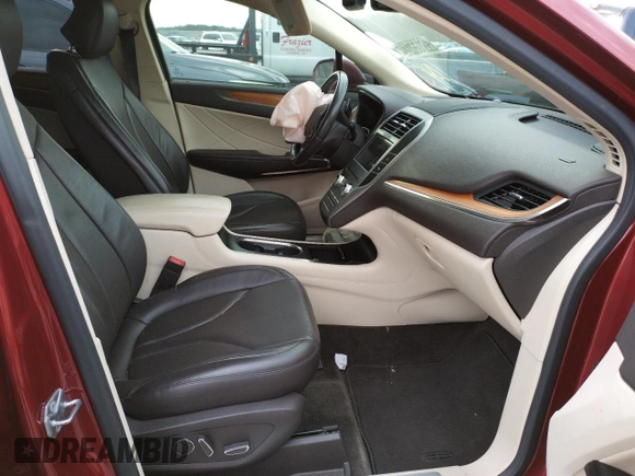 2016 Lincoln MKC Reserve with VIN 5LMTJ3DHXGUJ31945, listed as a Copart auction lot 35065722 with 97,806 mi miles and Clean title. Bid and sale history available at DreamBid. Image 5.