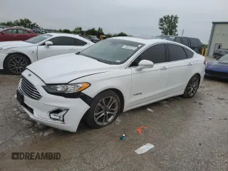 2019 Ford Fusion Titanium with VIN 3FA6P0RU5KR179916, listed as a Copart auction lot 58552525 with 110,035 mi miles and Clean title. Bid and sale history available at DreamBid. Image 1.
