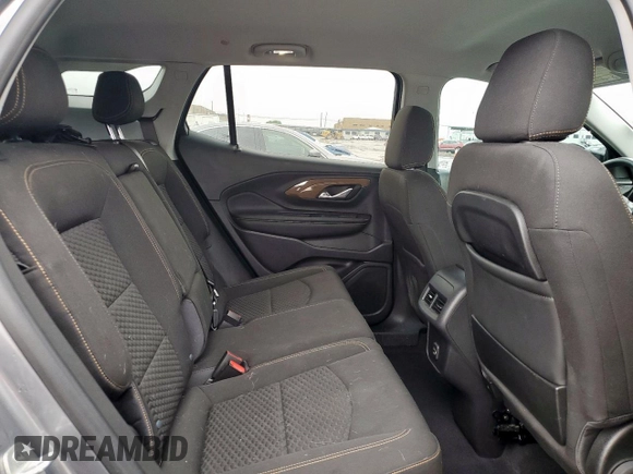 2021 GMC Terrain SLE z VIN 3GKALMEV2ML308839, wystawiony jako Copart lot #51755945 z przebiegiem 61 679 mil mil oraz Czysty tytuł • Clean title. Historia ofert i sprzedaży dostępna na DreamBid. Obrazek 11.
