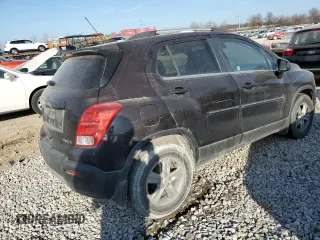 2015 Chevrolet Trax LT with VIN KL7CJLSB4FB090161, listed as a Copart auction lot 84384944 with 163,185 mi miles and Salvage Title. Bid and sale history available at carsss.com. Image 3.