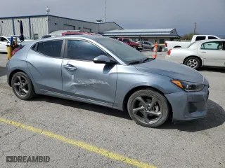 2019 Hyundai Veloster 2.0 with VIN KMHTG6AF7KU019781, listed as a Copart auction lot 51629135 with 70,072 mi miles and Salvage Title. Bid and sale history available at carsss.com. Image 4.