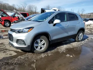 2021 Chevrolet Trax LS with VIN KL7CJKSB9MB302656, listed as a Copart auction lot 45863465 with 16,153 mi miles and Salvage Title. Bid and sale history available at carsss.com. Image 1.