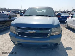 2009 Chevrolet Avalanche LT w/2LT with VIN 3GNEC22029G165697, listed as a IAAI auction lot 41797139 with 204,277 mi miles. Bid and sale history available at carsss.com. Image 12.