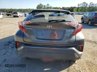 2018 Toyota C-HR XLE with VIN NMTKHMBX9JR058852, listed as a Copart auction lot 52934725 with 84,002 mi miles and Salvage title. Bid and sale history available at DreamBid. Image 6.