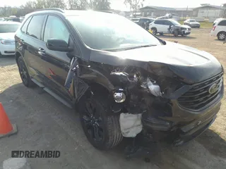 2022 Ford Edge SE z VIN 2FMPK4G92NBB08593, wystawiony jako IAAI lot #40710167 z przebiegiem Nie podano mil oraz . Historia ofert i sprzedaży dostępna na DreamBid. Obrazek 1.