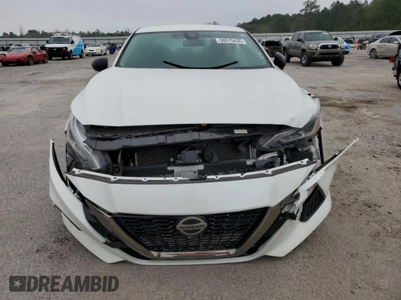 2022 Nissan Altima 2.5 SR with VIN 1N4BL4CV8NN324862, listed as a Copart auction lot 50575435 with 73,646 mi miles and Salvage Title. Bid and sale history available at carsss.com. Image 5.