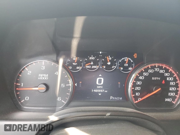 2015 GMC Yukon Denali z VIN 1GKS2CKJ8FR132636, wystawiony jako Copart lot #53567045 z przebiegiem 148 997 mil mil oraz Szkoda całkowita • Salvage title. Historia ofert i sprzedaży dostępna na DreamBid. Obrazek 9.