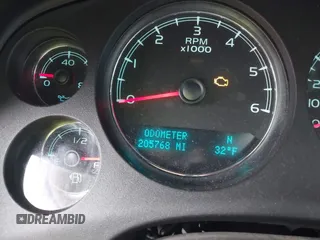 2013 Chevrolet Suburban LTZ with VIN 1GNSCKE02DR369777, listed as a IAAI auction lot 41565371 with 205,768 mi miles and . Bid and sale history available at DreamBid. Image 7.