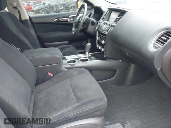 2016 Nissan Pathfinder Platinum with VIN 5N1AR2MN6GC624904, listed as a IAAI auction lot 41921662 with 77,025 mi miles. Bid and sale history available at carsss.com. Image 5.