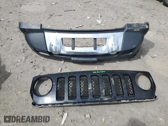 2016 Jeep Patriot Latitude with VIN 1C4NJRFB0GD586153, listed as a Copart auction lot 56490735 with 133,543 mi miles and Salvage title. Bid and sale history available at DreamBid. Image 12.