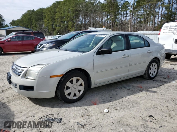 2008 Ford Fusion S with VIN 3FAHP06Z88R173254, listed as a Copart auction lot 83989644 with 231,304 mi miles and Salvage Title. Bid and sale history available at carsss.com. Image 1.
