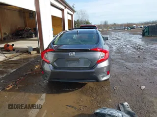 2018 Honda Civic EX-L z VIN JHMFC1F85JX014701, wystawiony jako IAAI lot #41467342 z przebiegiem 50 292 mil mil oraz . Historia ofert i sprzedaży dostępna na DreamBid. Obrazek 17.