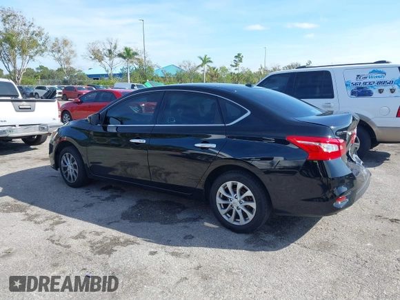 2019 Nissan Sentra SR with VIN 3N1AB7APXKY431461, listed as a IAAI auction lot 40929302 with 80,385 mi miles and . Bid and sale history available at DreamBid. Image 14.