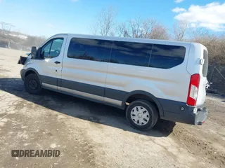 2015 Ford Transit XL с VIN 1FBZX2YM5FKA53431, выставлен на аукционе IAAI как лот 41642635 с пробегом Не указан миль и . История ставок и продаж доступна на DreamBid. Изображение 3.