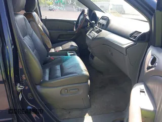 2008 Honda Odyssey EX-L with VIN 5FNRL38778B094070, listed as a IAAI auction lot 41842536 with 211,390 mi miles. Bid and sale history available at carsss.com. Image 5.