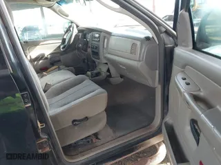 2005 Dodge Ram 1500 SLT with VIN 1D7HA18N85S159758, listed as a IAAI auction lot 41880508 with 347,113 mi miles. Bid and sale history available at carsss.com. Image 5.