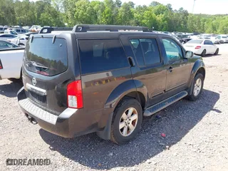 2012 Nissan Pathfinder LE with VIN 5N1AR1NN7CC620122, listed as a IAAI auction lot 41982631 with 173,469 mi miles. Bid and sale history available at carsss.com. Image 4.