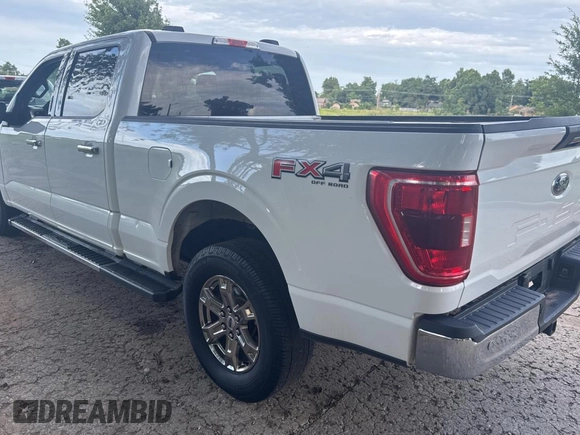 2021 Ford F-150 XL z VIN 1FTFW1E87MFC81620, wystawiony jako Copart lot #63874525 z przebiegiem 166 409 mil mil oraz Czysty tytuł • Clean title. Historia ofert i sprzedaży dostępna na DreamBid. Obrazek 3.