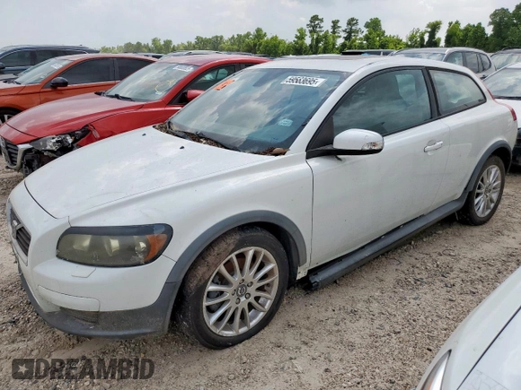 2010 Volvo C30 с VIN YV1672MKXA2178530, выставлен на аукционе Copart как лот 59563695 с пробегом 165 601 миль миль и Списание • Salvage title. История ставок и продаж доступна на DreamBid. Изображение 1.