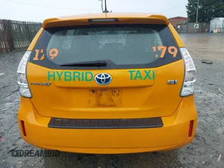 2013 Toyota Prius Two with VIN JTDZN3EU6D3286981, listed as a IAAI auction lot 42010871 with 648,056 mi miles and . Bid and sale history available at carsss.com. Image 16.