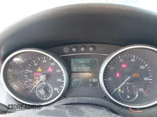 2006 Mercedes-Benz M 350 with VIN 4JGBB86E76A108201, listed as a IAAI auction lot 41955638 with 117,625 mi miles and . Bid and sale history available at DreamBid. Image 7.