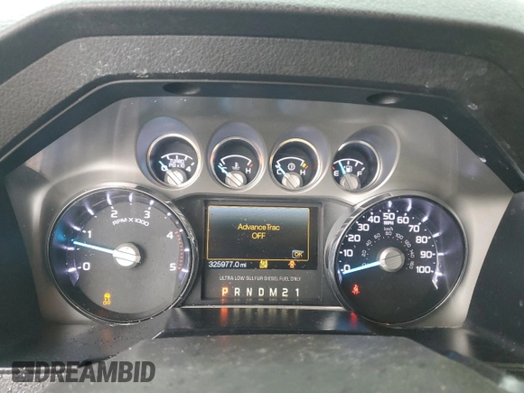 2014 Ford F-350 XLT with VIN 1FT8W3BT4EEA91035, listed as a Copart auction lot 55410825 with 325,977 mi miles and Salvage title. Bid and sale history available at DreamBid. Image 9.