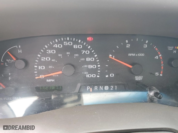 2002 Ford Super Duty F-350 SRW XL with VIN 1FTSX31FX2EA62875, listed as a Copart auction lot 82170074 with 172,187 mi miles and Salvage Title. Bid and sale history available at carsss.com. Image 9.