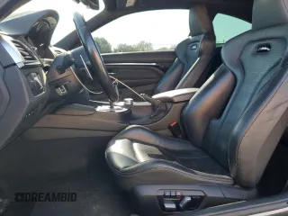 2018 BMW M4 z VIN WBS4Y9C59JAC87657, wystawiony jako Copart lot #52928685 z przebiegiem 54 853 mil mil oraz Szkody całkowita. Historia ofert i sprzedaży dostępna na DreamBid. Obrazek 7.