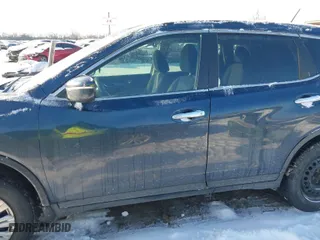 2015 Nissan Rogue S with VIN KNMAT2MV3FP570880, listed as a IAAI auction lot 41209854 with 153,236 mi miles. Bid and sale history available at carsss.com. Image 14.